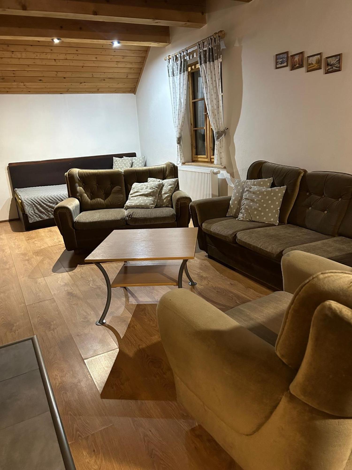 Domcek V Strani Villa Mýto pod Ďumbierom Exterior foto